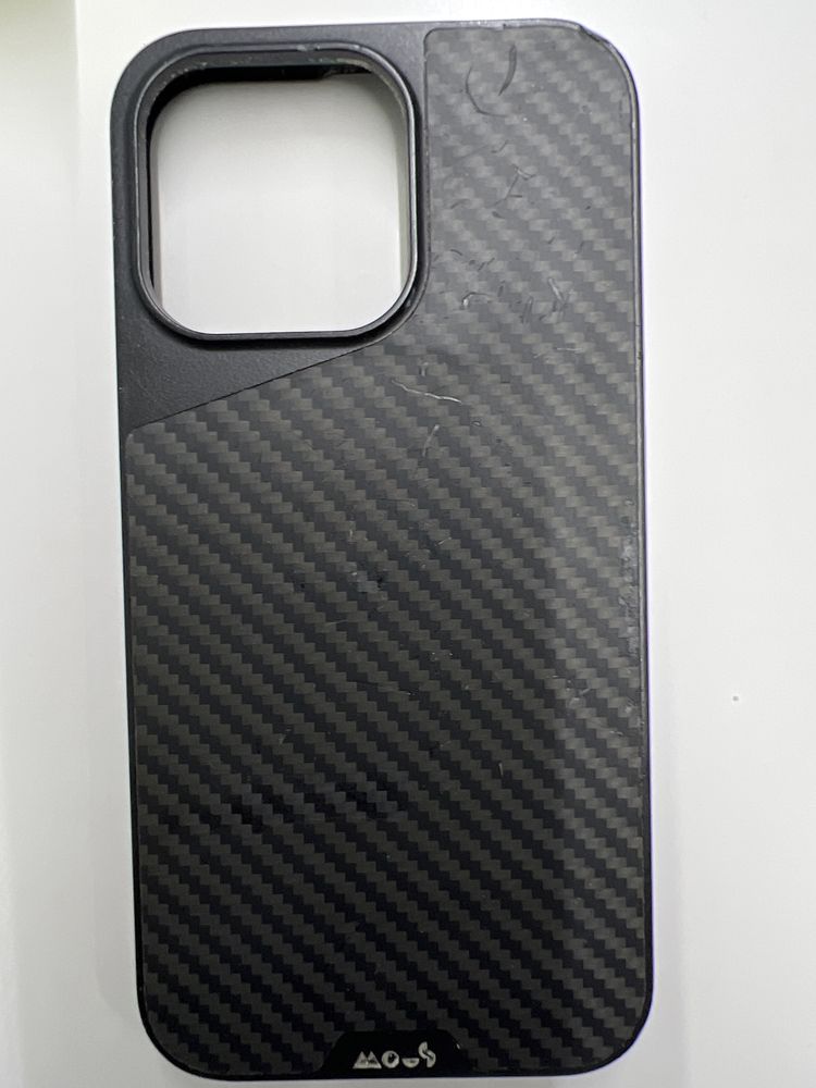 Capa Mous iPhone 13 Pro - fibra carbono