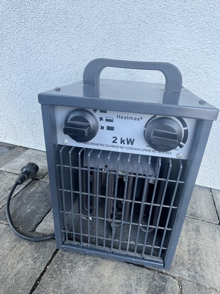 NAGRZEWNICA ELEKTRYCZNA Regulowana Farelka Dmuchawa 2kW przenośna