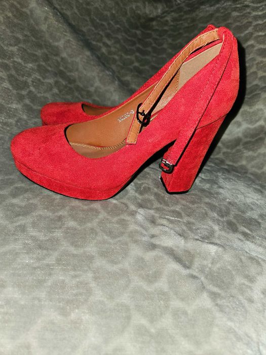 Sapatos de saltо, tamanho 38