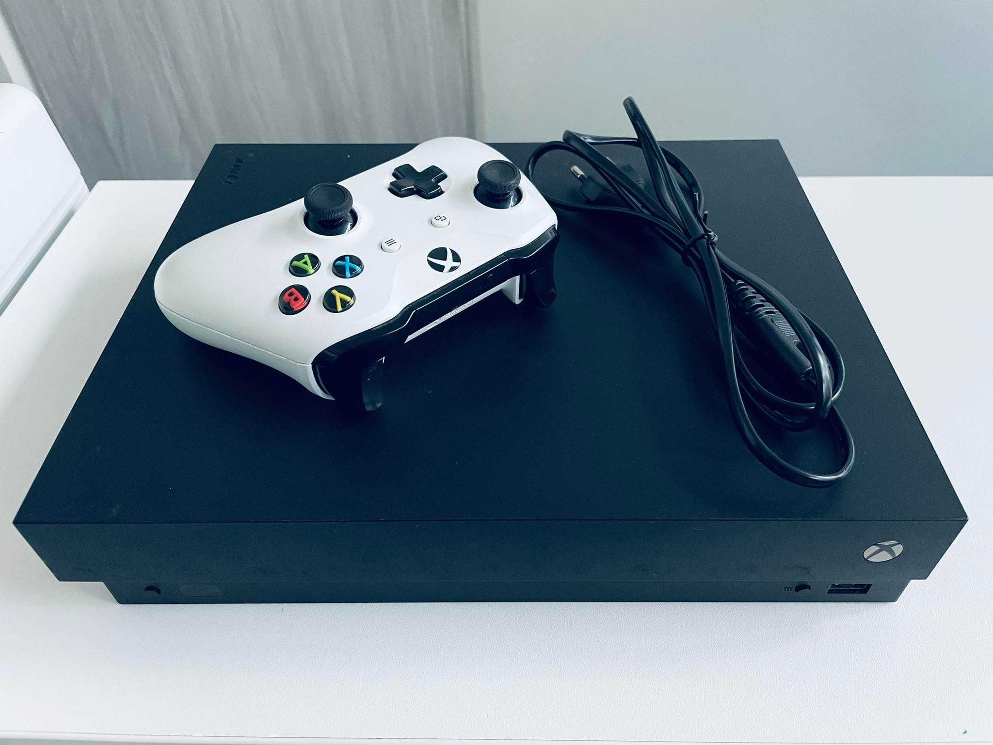 konsola XBOX ONE X 1TB + pad Gwarancja