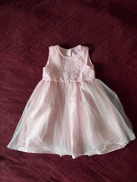 Сукні для дівчаток на 4-5 років