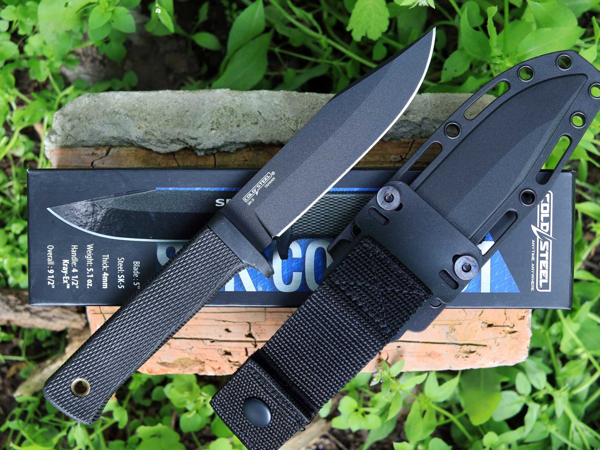 Фиксированный нож с ножнами Cold Steel SRK Compact Black