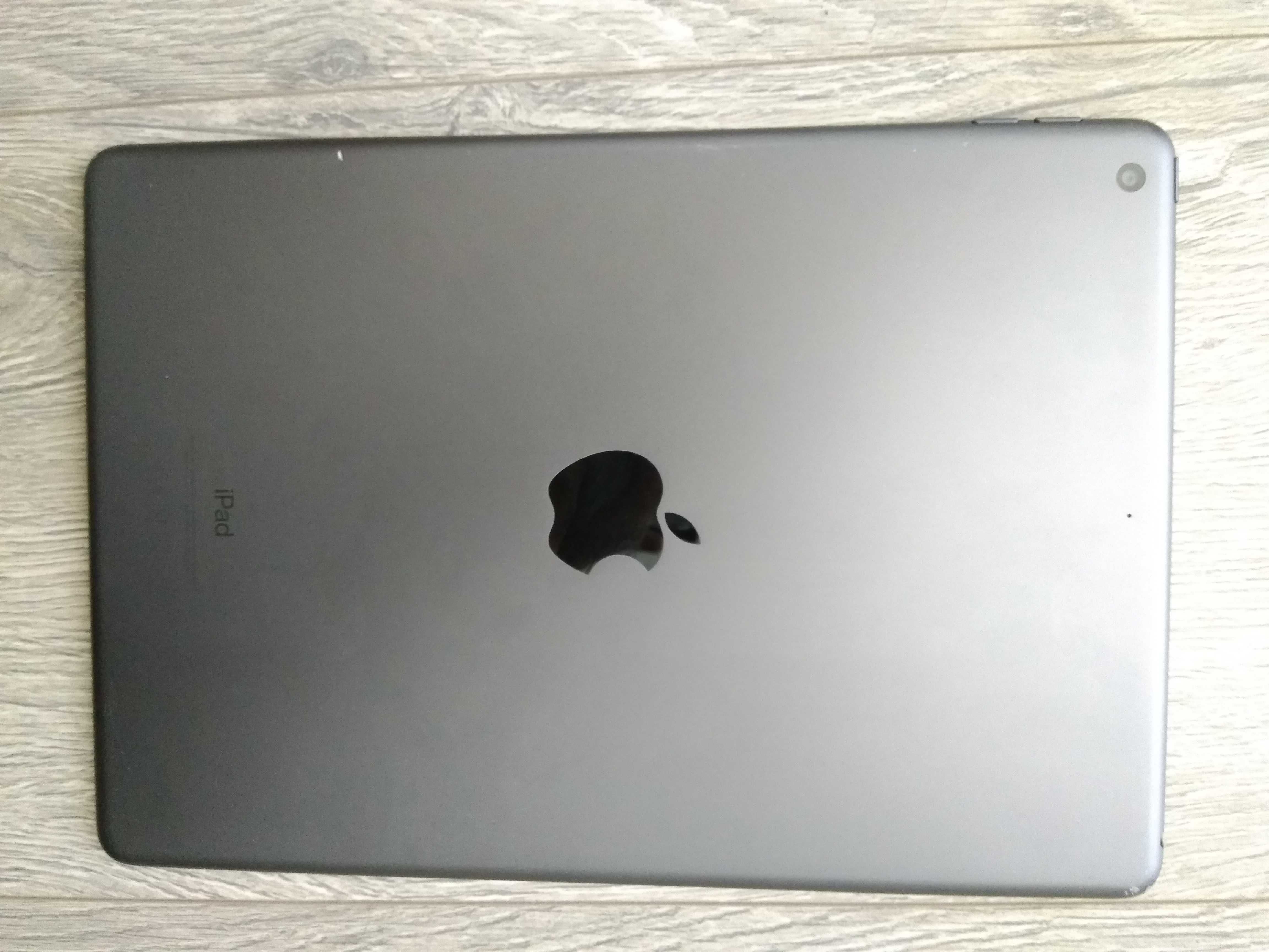 iPad 7ª Geração 32Gb (Usado)
