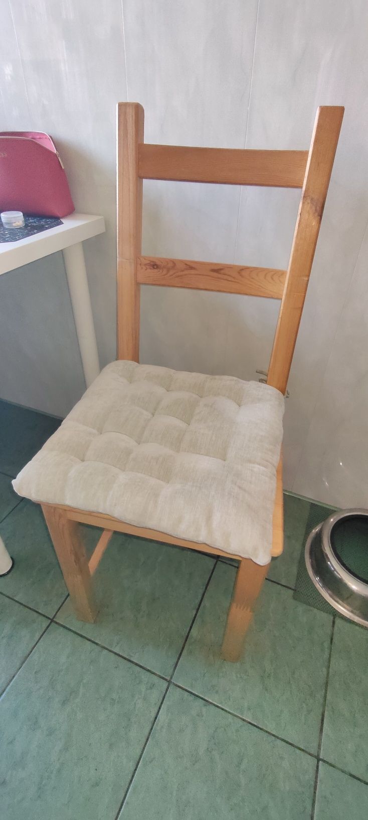 Stół kuchenny i krzesła