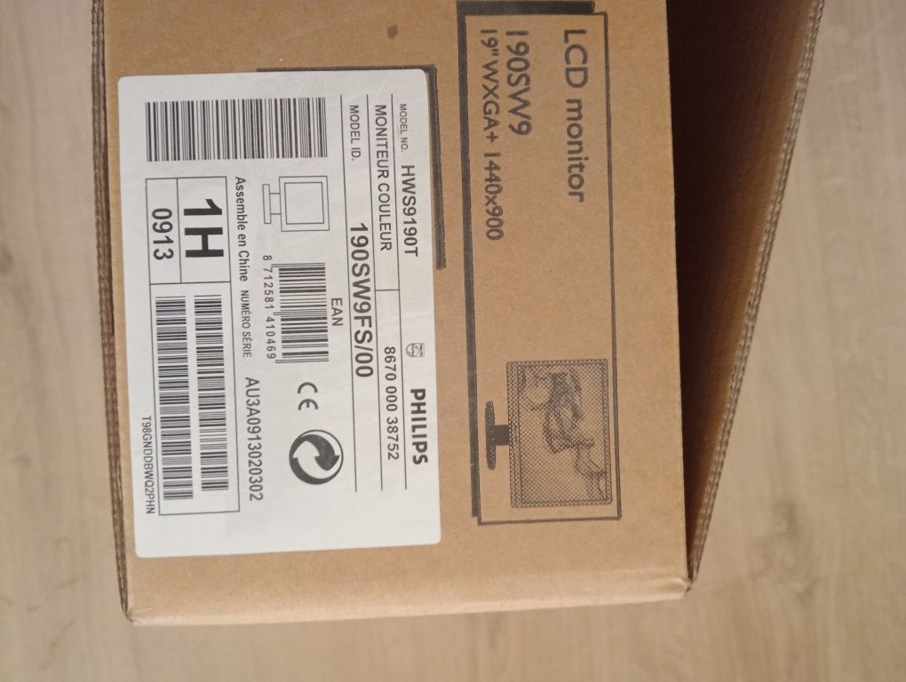 Monitor Philips 19 cali