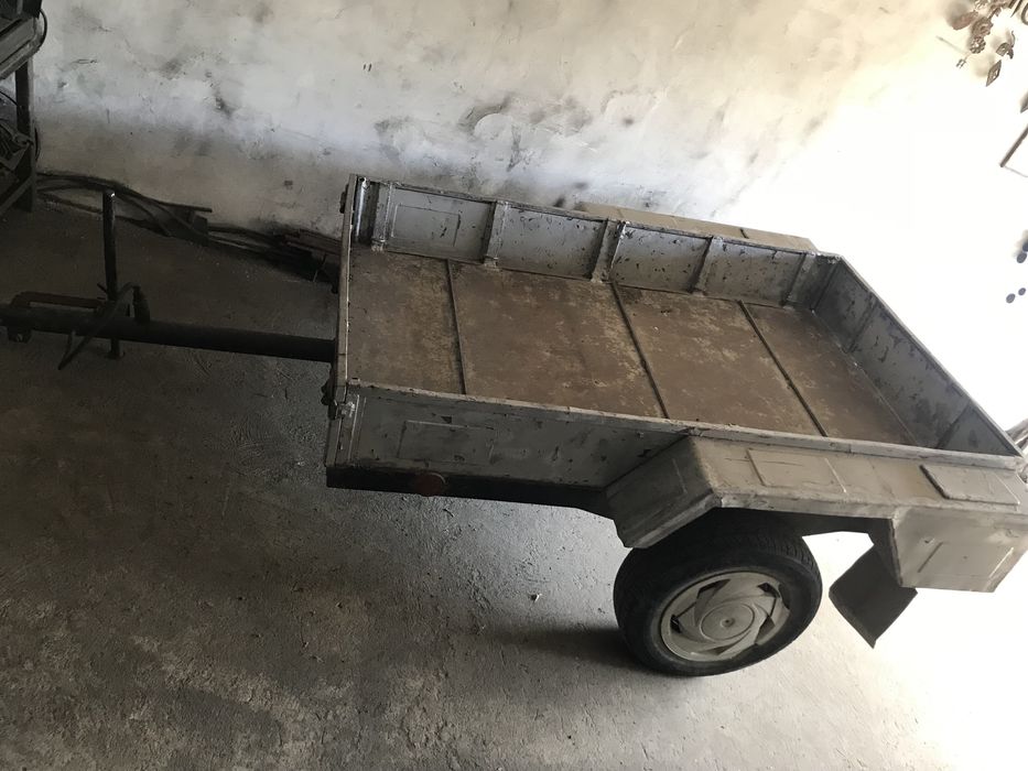 Причеп легковий міцний з документами