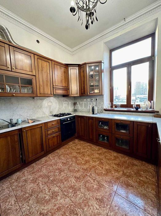 ‼️Без % Продаж 4к квартири з ремонтом Печерський Предславинська 30