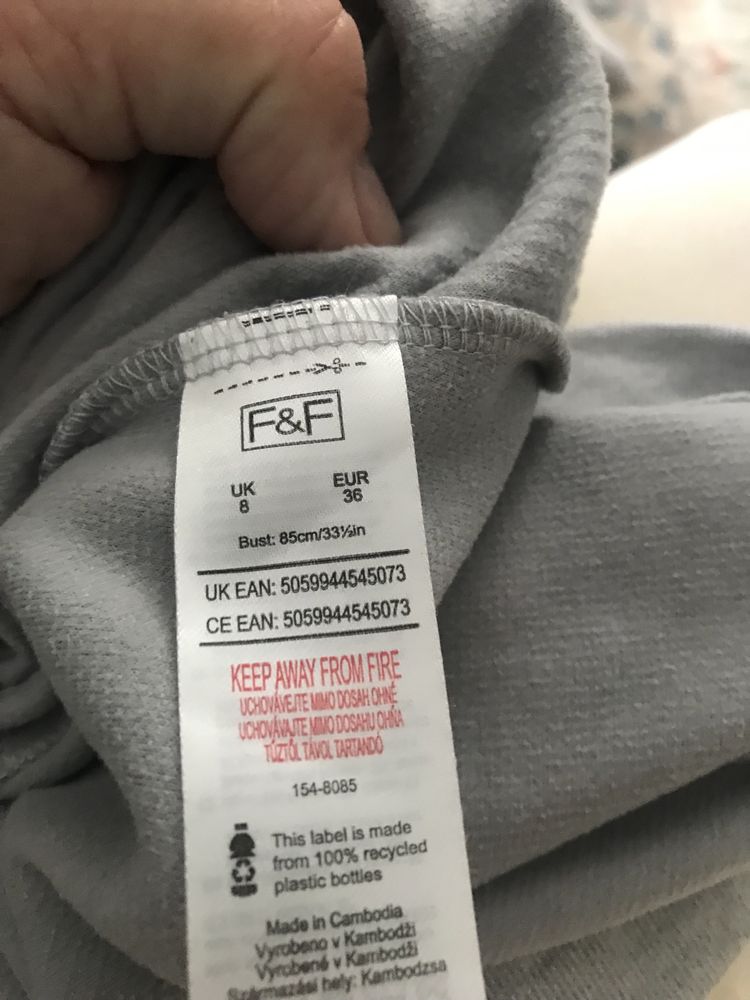 Bluza damska rozpinana z kapturem
