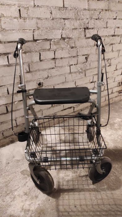 Rolator chodzik rehabilitacyjny