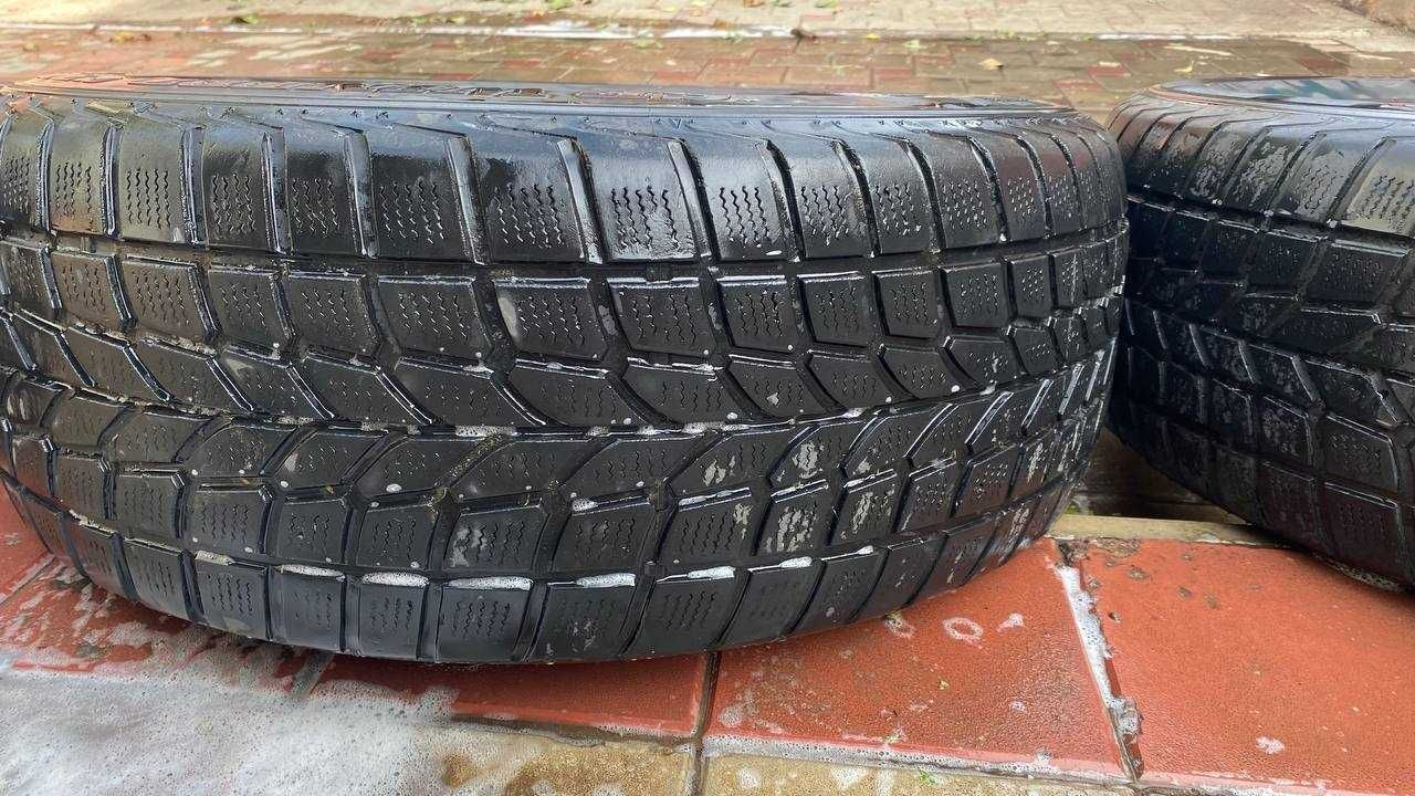Продам шини на Dunlop SP Winter Sport 265/60R18 ЗИМА