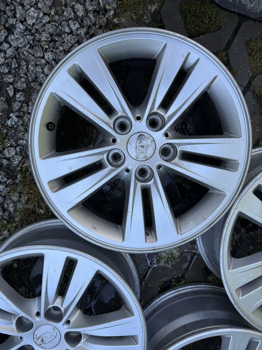 Felgi Kia Sportage 16” 5x114.3 Hyundai i35 Tucson Toyota Rav Suzuki