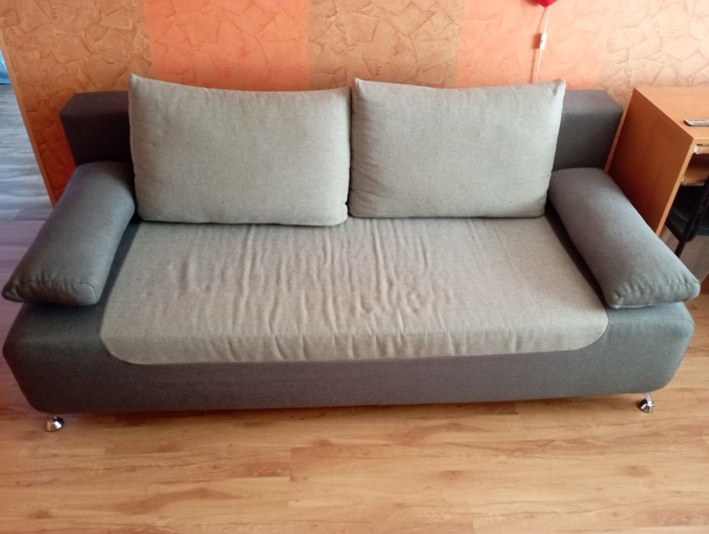 Sofa rozkładana z funkcją spania