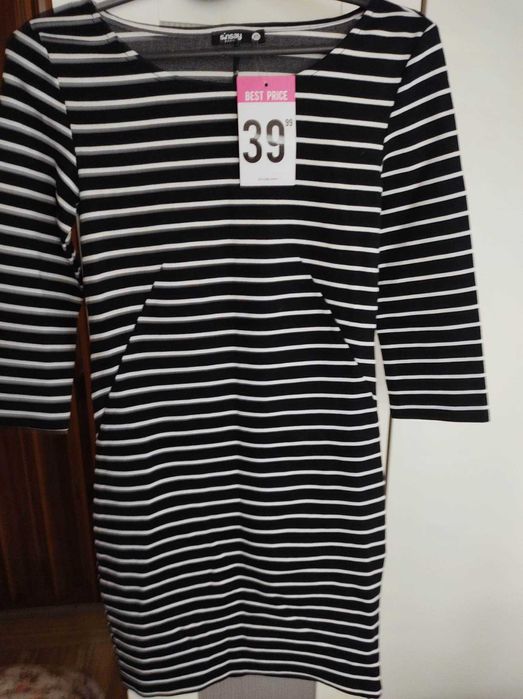 sukienka w paski nowa 34/36