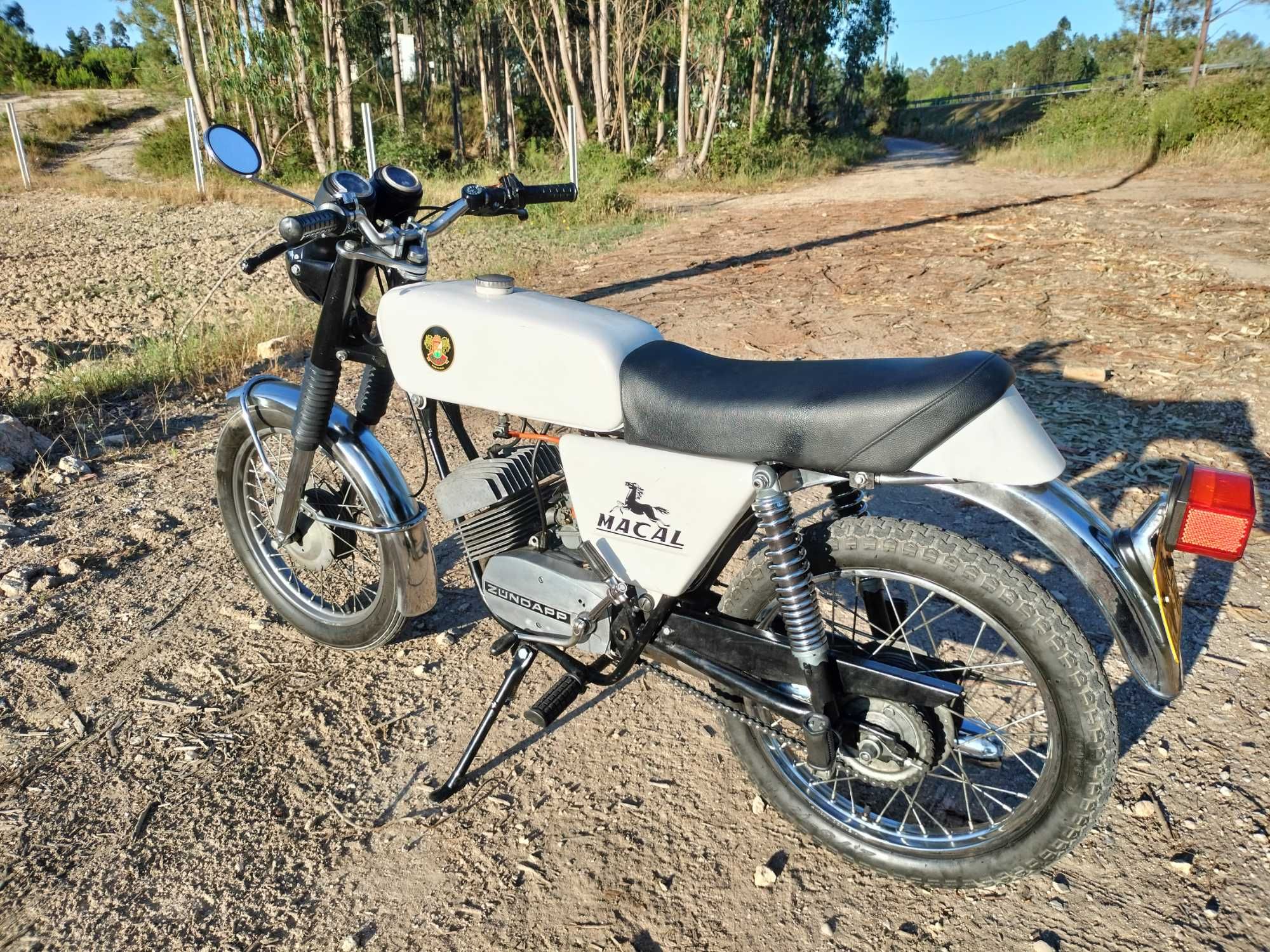 Macal M80 bom estado geral