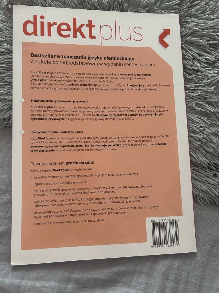 Direct plus 1b, książka do 2 klasy liceum
