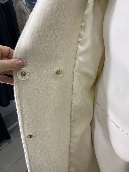 Пальто  нове,альпака,р 50-52 бренд Delcorso