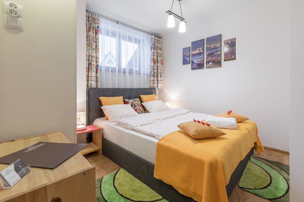 WOLNY -APARTAMENT 2-10 os. Centrum ,blisko PKP PKS - widok TATRY