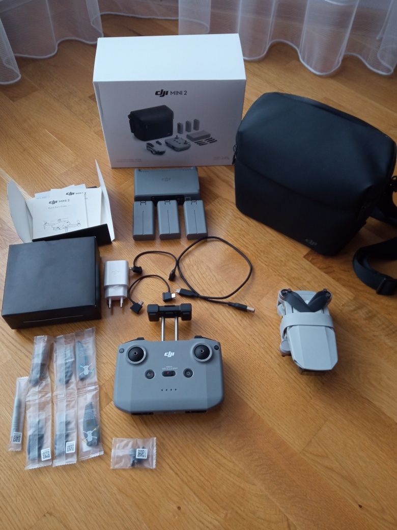 DJI MINI 2 Combo