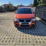 Volkswagen Touran Volkswagen Touran Cross 2.0 TDI DPF, 125 KM, 5 osobowy, garażowany.