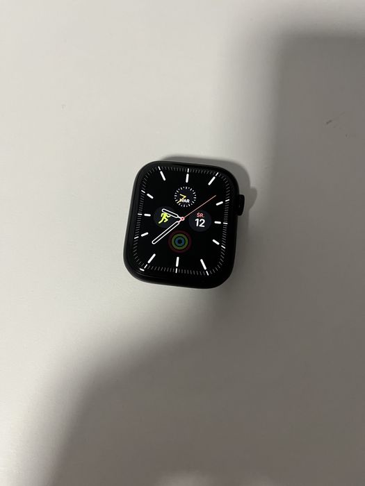 Apple Watch 7 45mm bateria 100 procent
