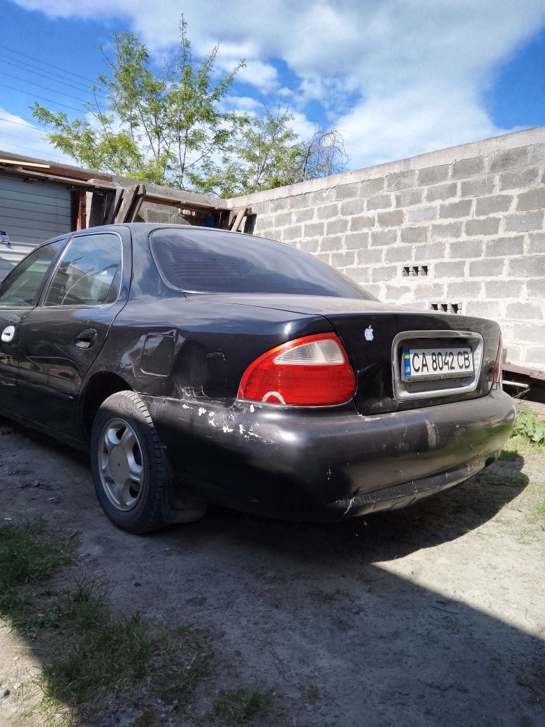 Kia Credos 1998р