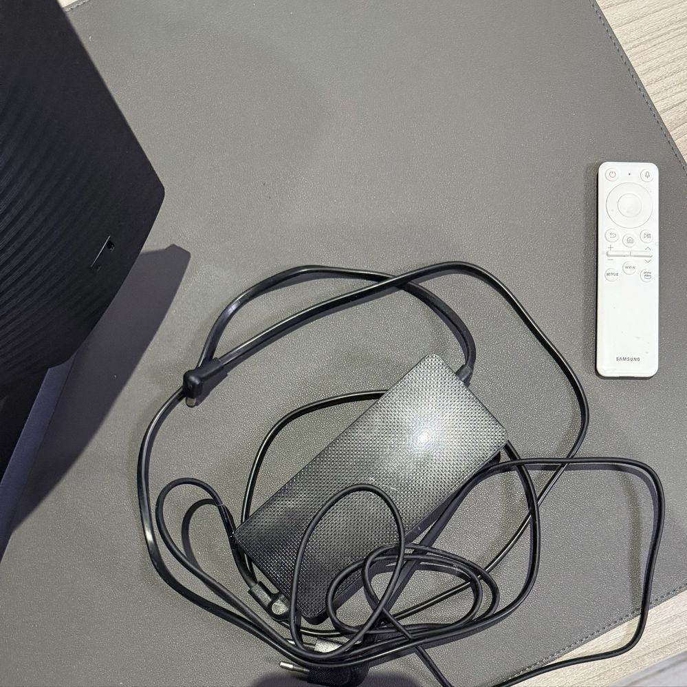 Продам монитор Samsung Odyssey G6 2к 240hz