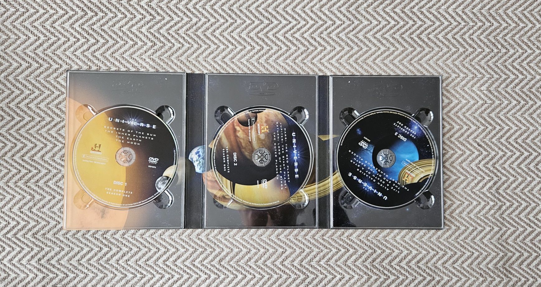 Nowy zestaw 23 Płyty DVD i ksiązka The Universe Collection The Deluxe