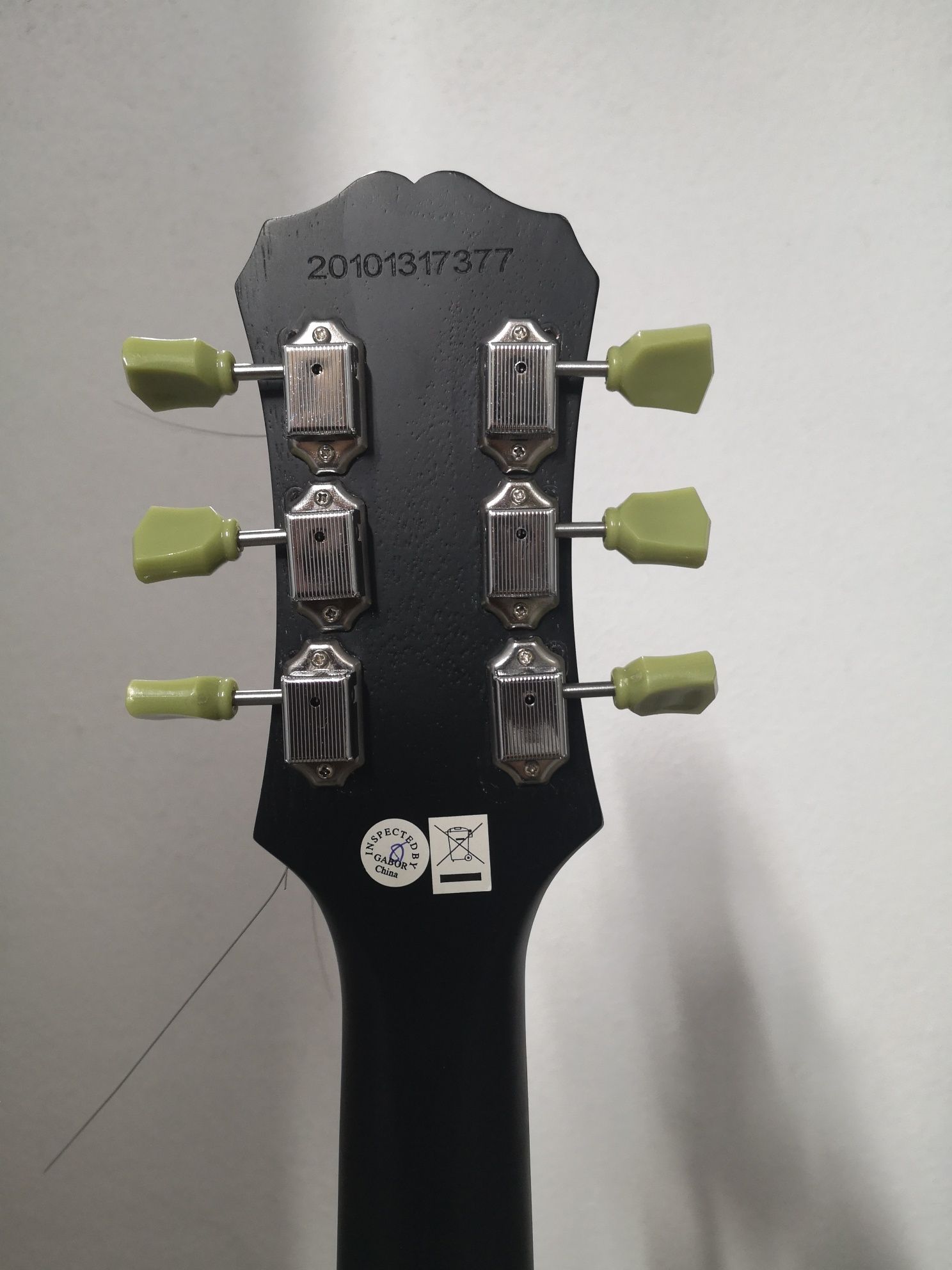 Epiphone SL (Gibson junior style)