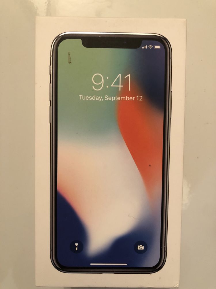 IPhone X 64Gb Silver + 2 capas