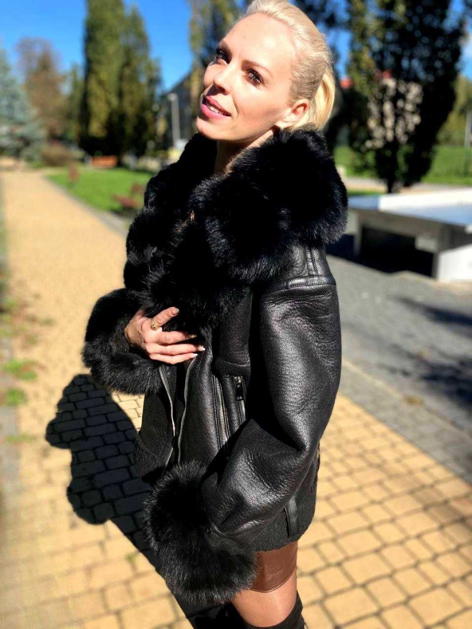 Kożuch z owczej skóry z naturalnym futrem lisa