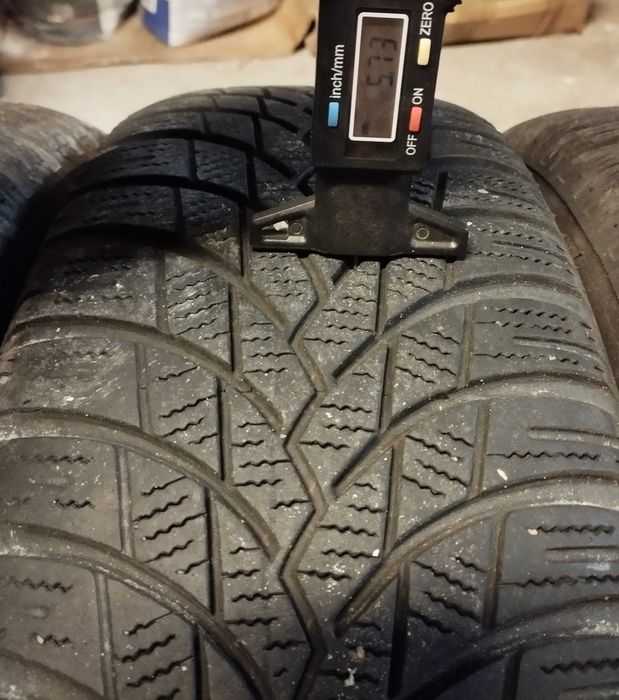 Koła zimowe 15 cali 4 x 100 opony zimowe 185 / 60 R 15 komplet OKAZJA