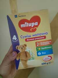 Дитяча суміш Milupa 4