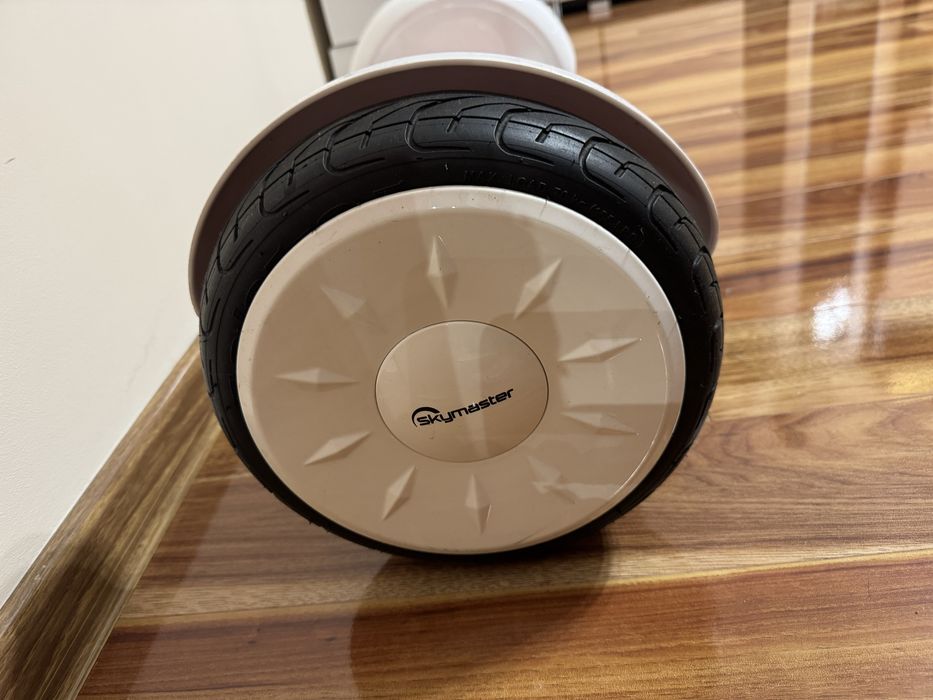 Elektryczna deskorolka SKYMASTER Wheels 11 Dual System Biało-różowy