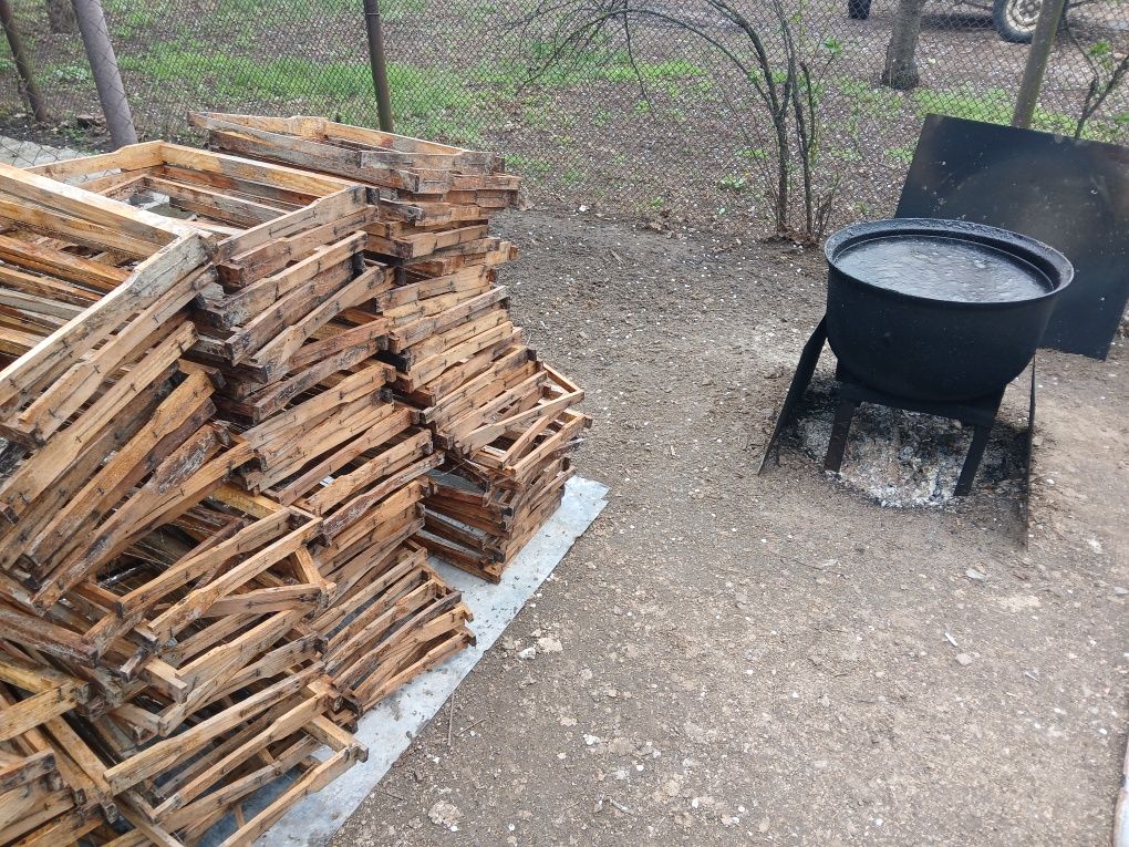 Продам вулики та рамки