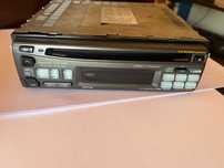 Auto-Rádio Alpine CDM-7834R com leitor CD