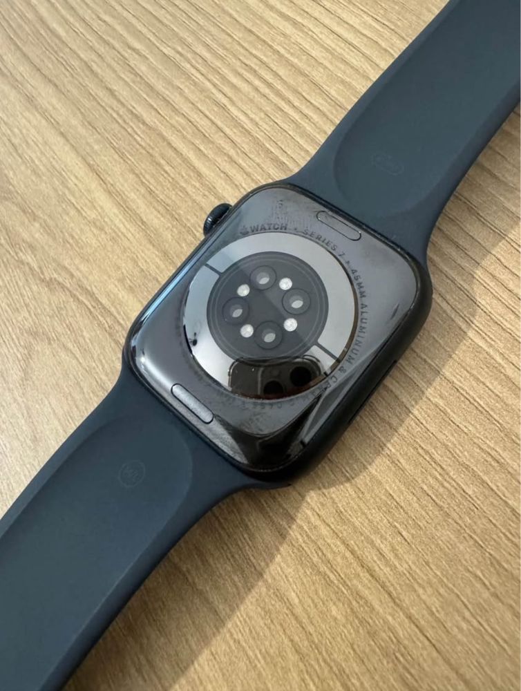 Apple Watch Series 7 GPS + Cellular 45 mm Midnight