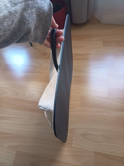 Apoio PC confortável