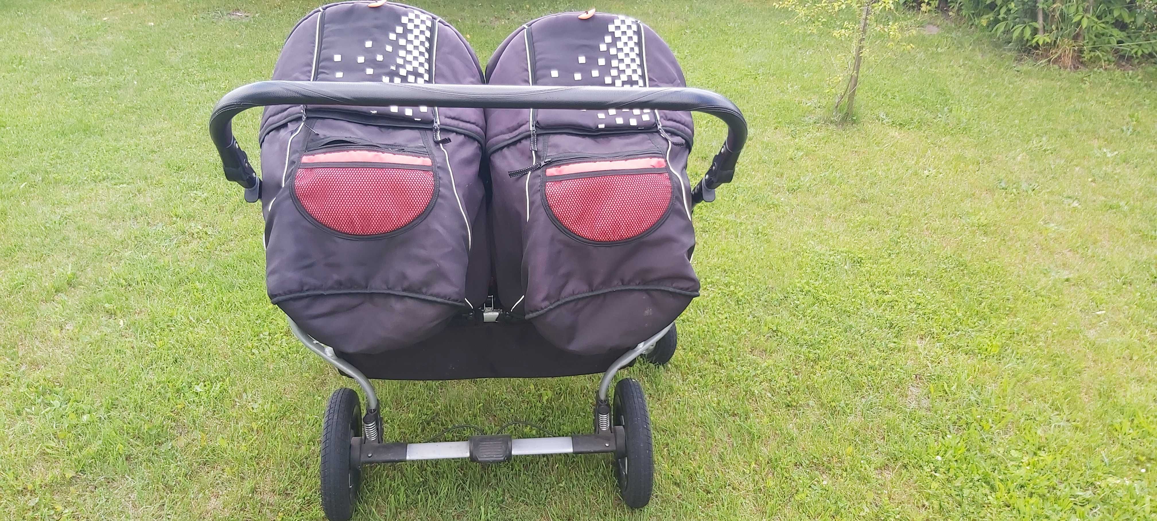 Wózek dla bliźniaków Tako Jumper duo. Wózek rok po roku.