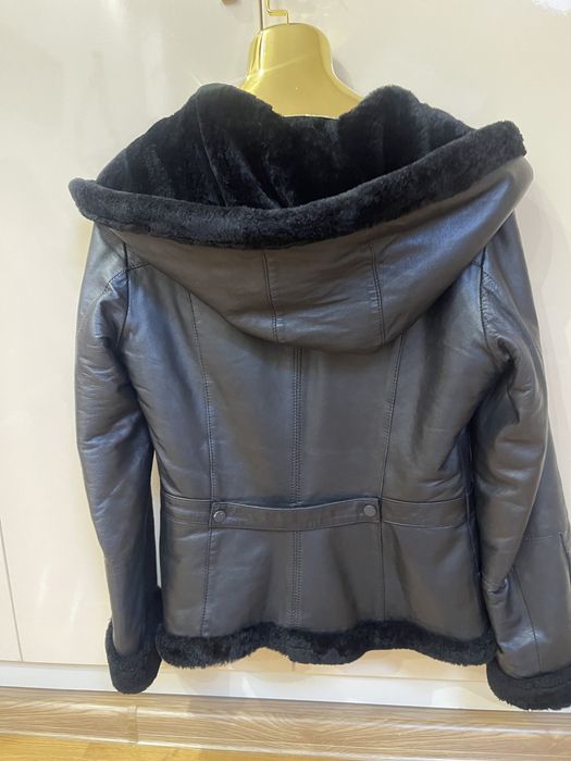 Дублянка жіноча,гарний стан,шкіра