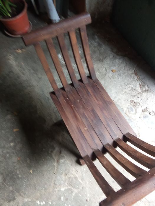 Cadeira vintage entrelaçada. Rara.