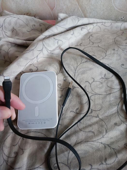 Батареи для зарядки гаджетов