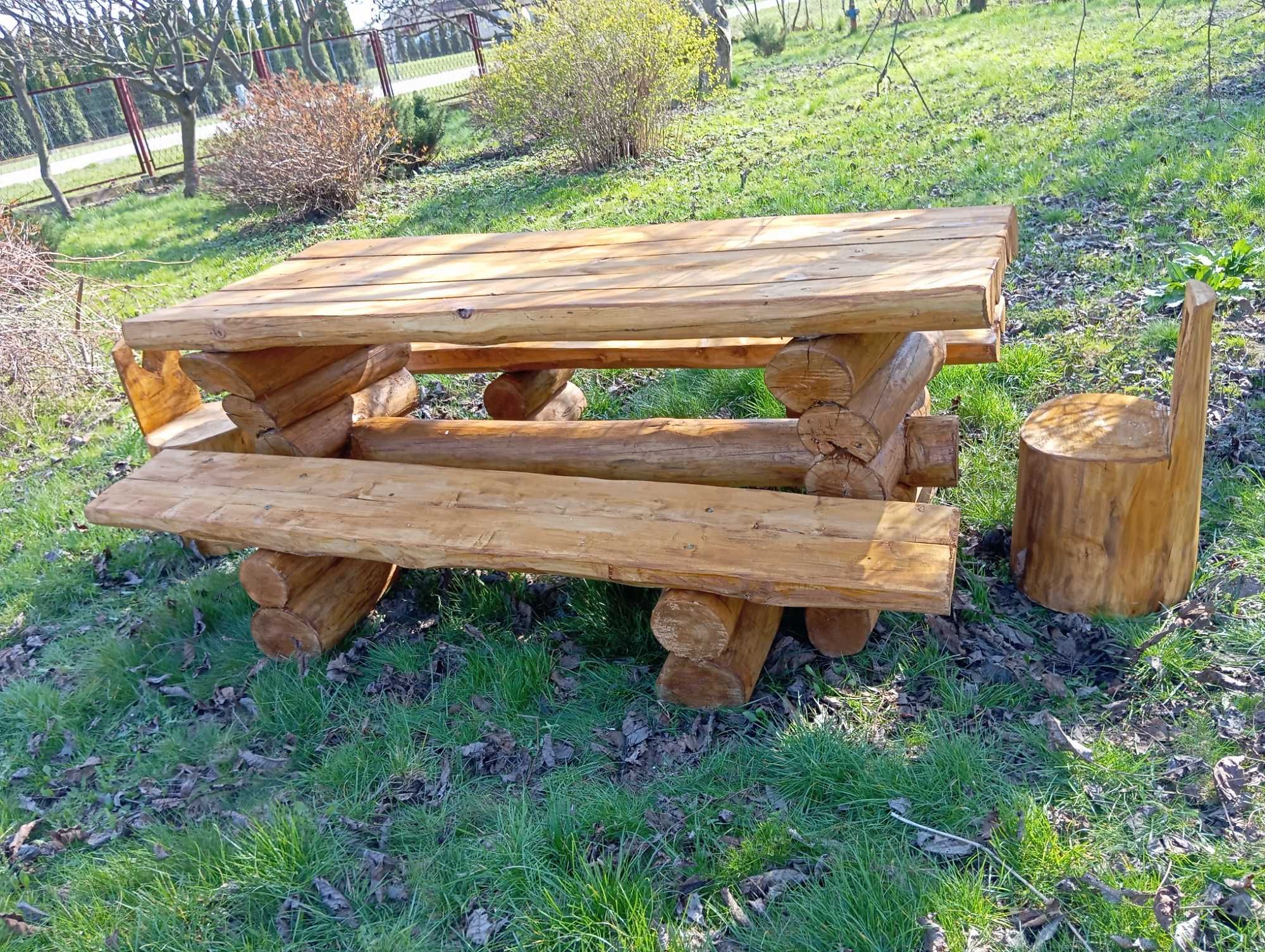 Stół drewniany meble ogrodowe z bala