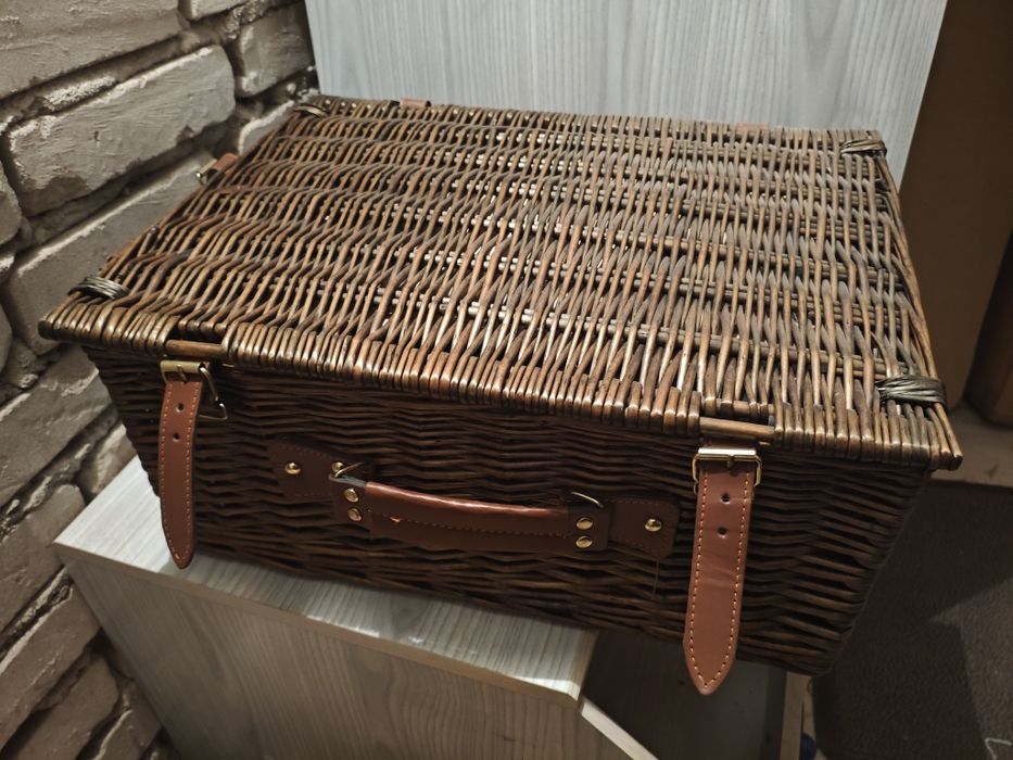 Kosz piknikowy BELIANI plecionka brązowy