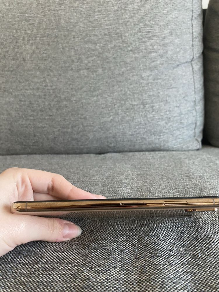 iPhone Xs Max 64 GB