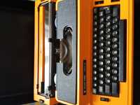 Maszyna do pisania Silver-Reed 2500 SL