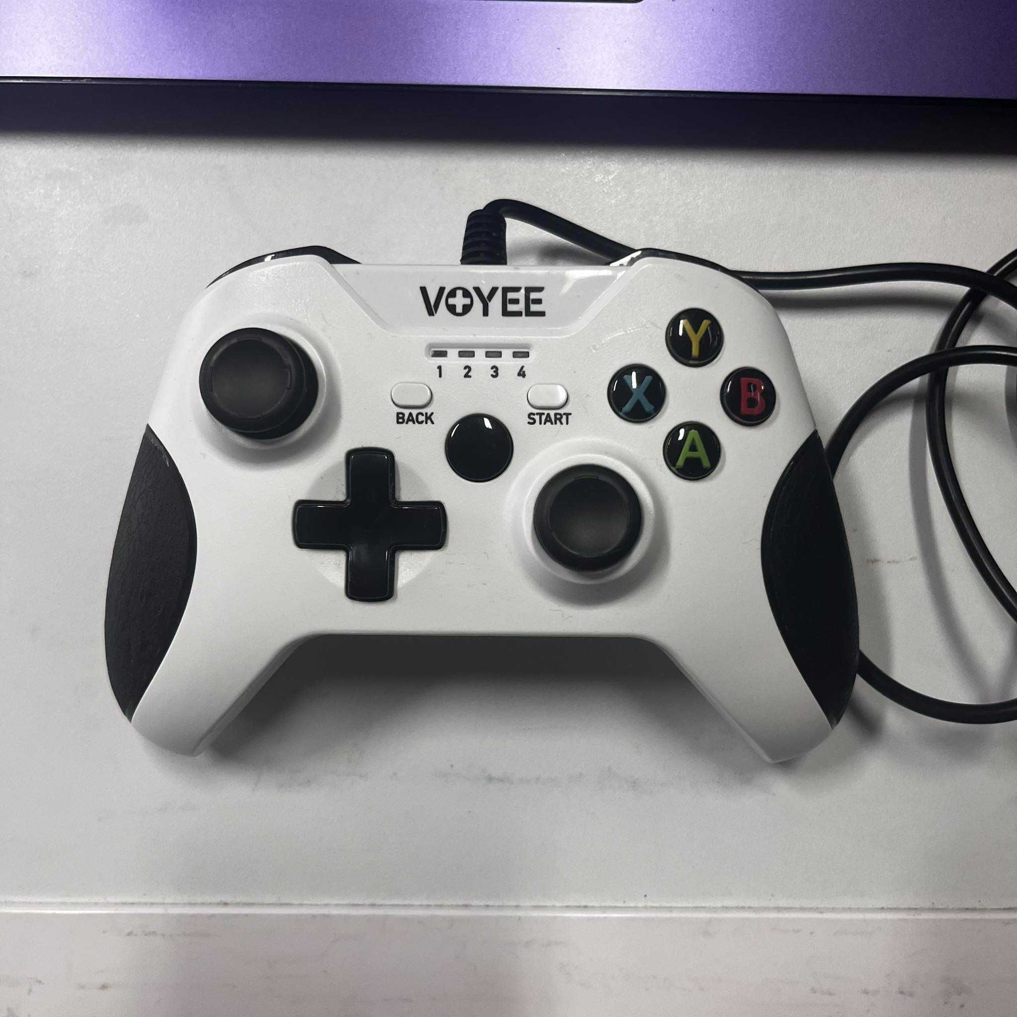 Pad do konsoli XBOX One biały