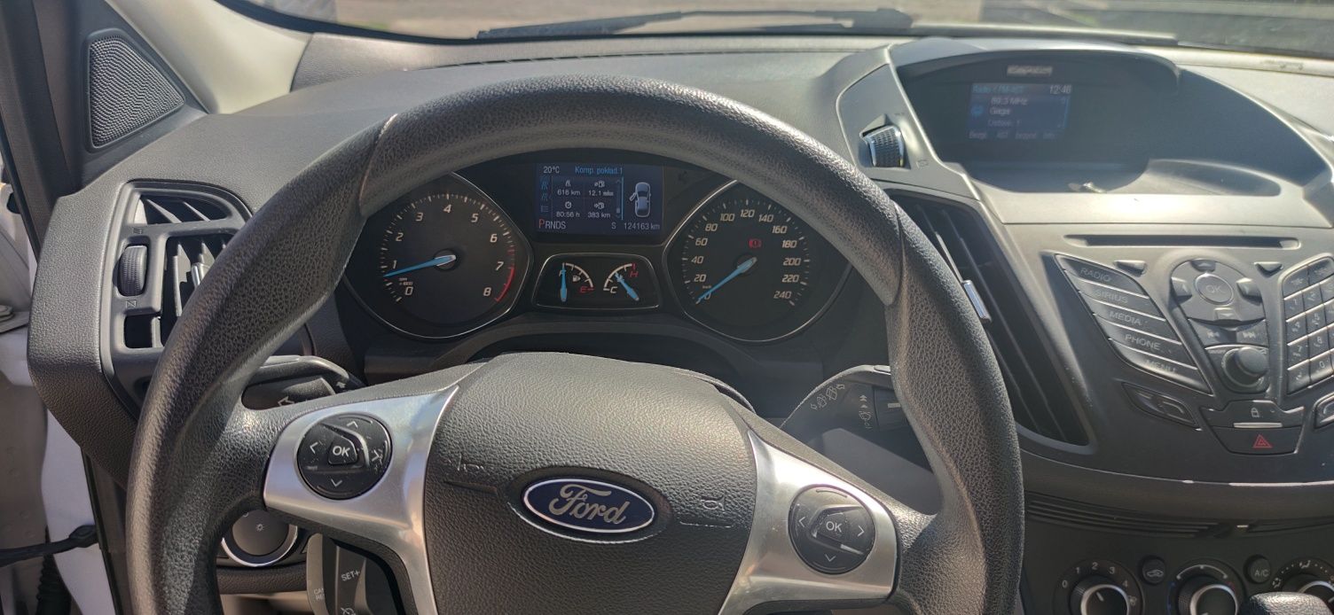 Ford Kuga 2013 rok 2.0 benzyna