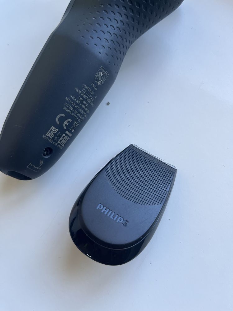 Maquina de Barbear Philips Aquatouch S5400