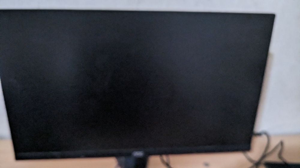 Мощный игровой компьютер, и монитор 144