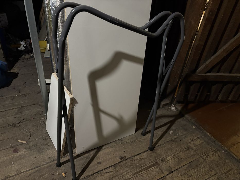 Stojak do wanienki dziecięcej - regulowany